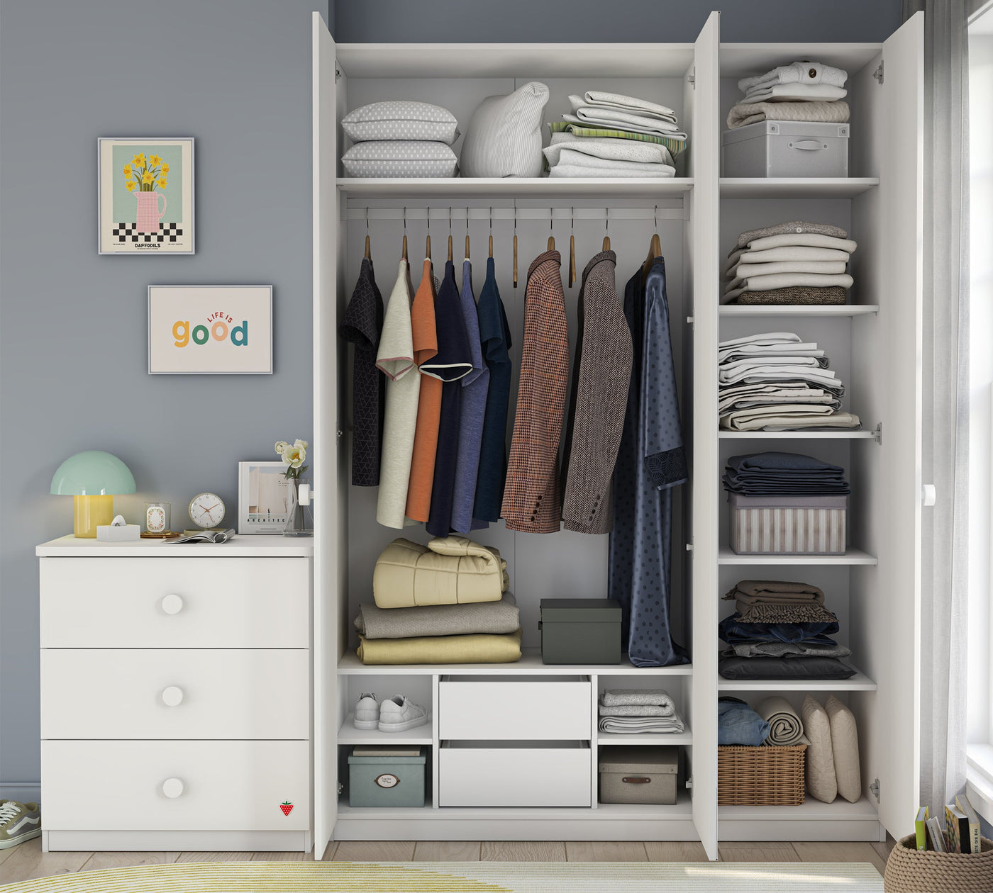 VARIA WHITE 3-х дверный шкаф с зеркалом